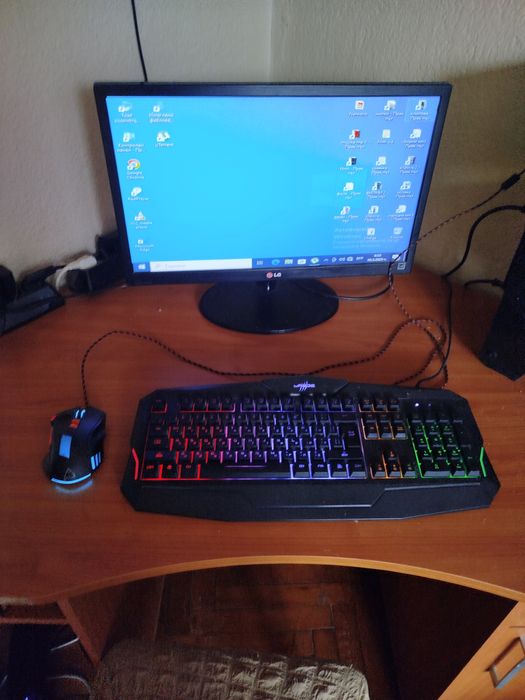 Продавам геймърски компютър