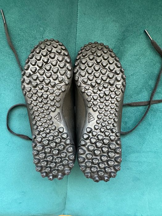 Бутонки за футбол 32номер