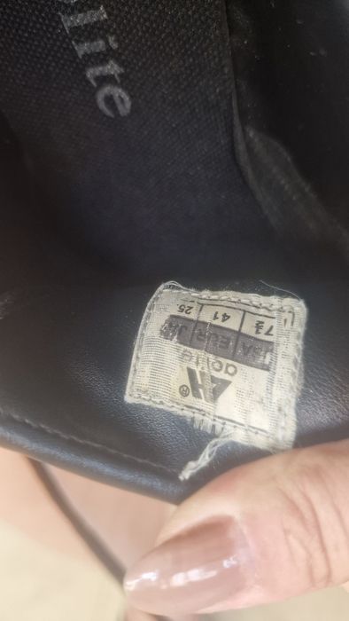 Ghete fotbal cu crampoane