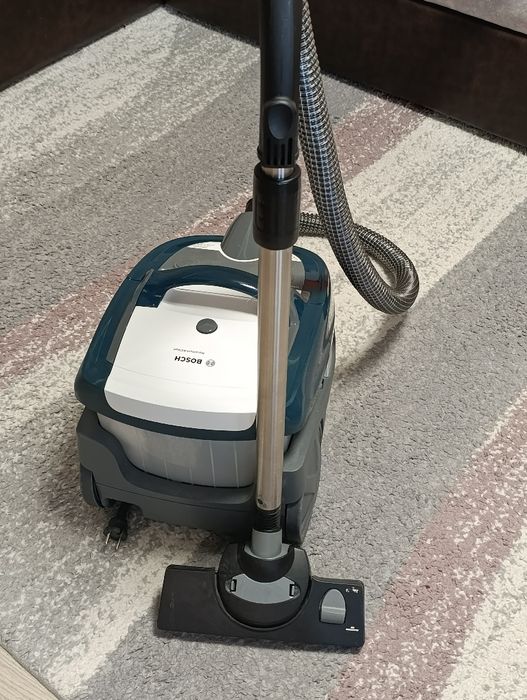 Прахосмукачка Bosch