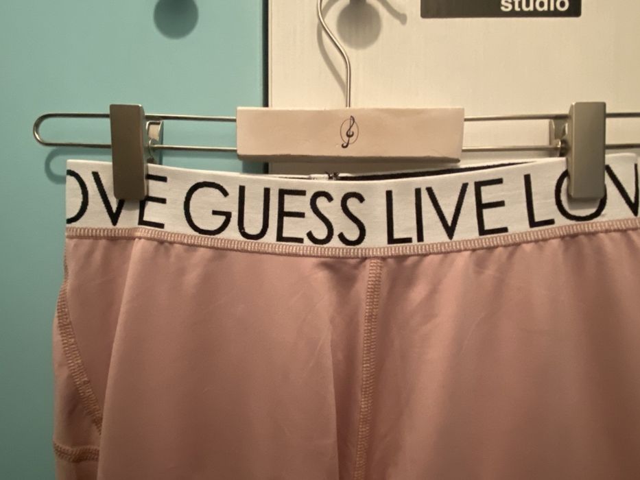 Colanti roz GUESS marimea S