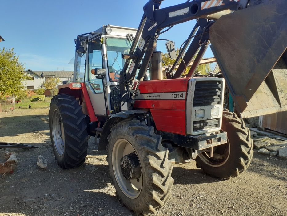 Vând tractor Messey Ferguson 1014 cu încarcator