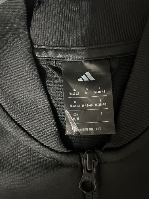 Продам оригинальную олимпийку adidas
