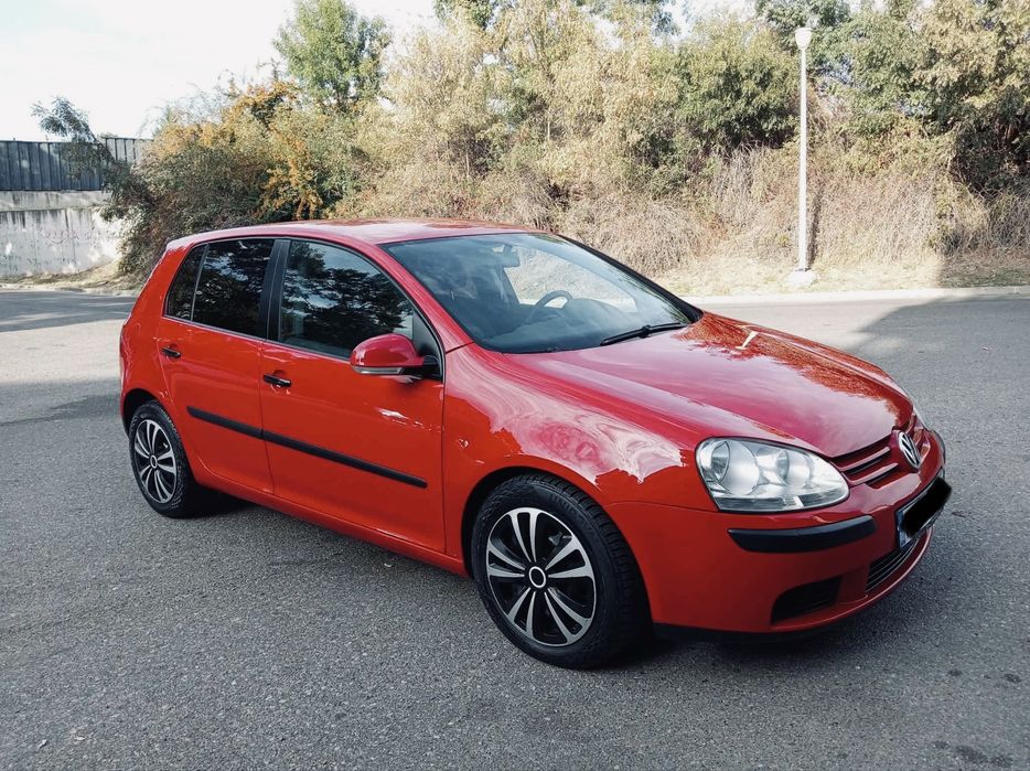 Volkswagen Golf 5 1.6 MPI