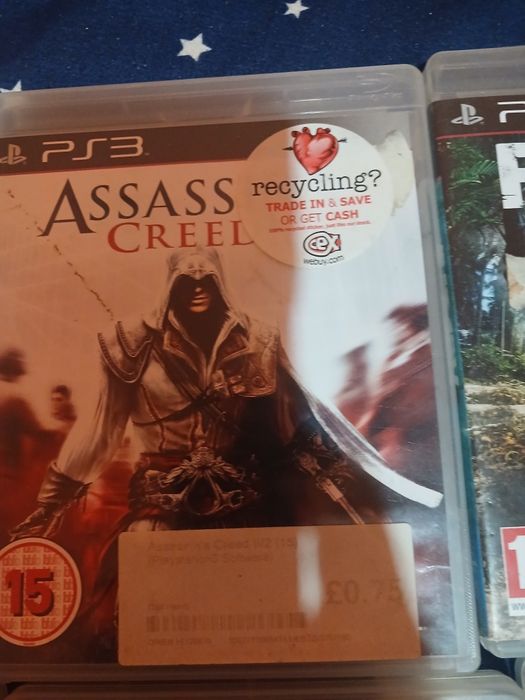 Vand jocuri de ps3,Sau schimb cu jocuri de ps4