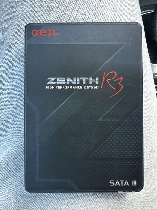 Продам SSD диск на 128 gb