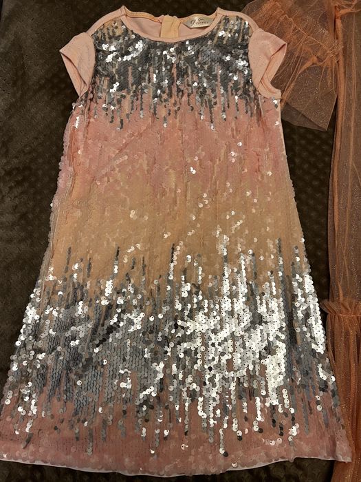 Платье нарядное рост 140