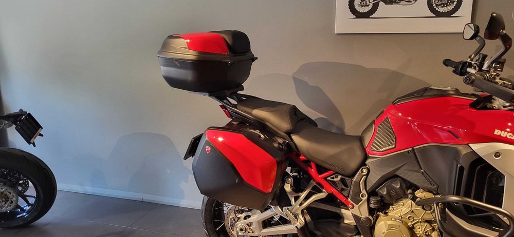 HobbyMoto vinde Ducati Multistrada V4S Travel&Radar
