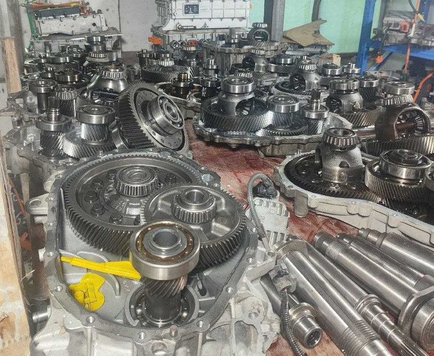 Avtomobil va avtoelektromobil ehtiyot qismlarni olib keb beramiz