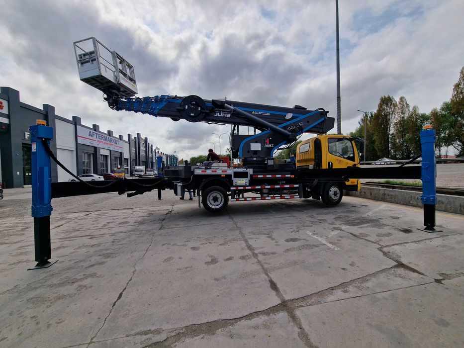 Автовышка, АГП, автоподъемник FAW Jiuhe 30 м