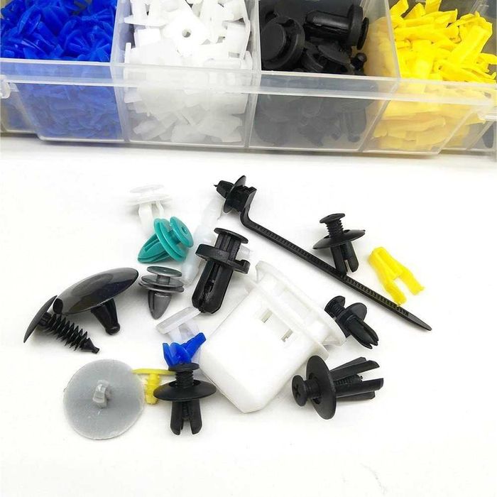 Комплект щипки за кори тапицерия за автомобил 730 части