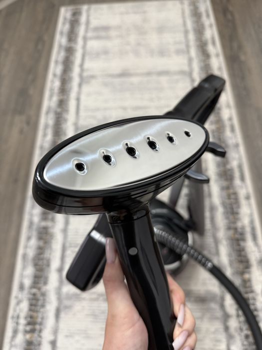 Отпариватель для одежды Polson