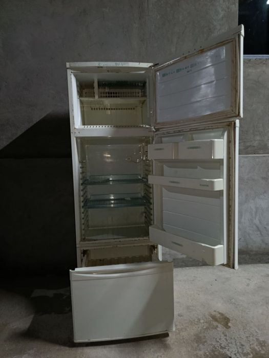 Холоденик АRISTON