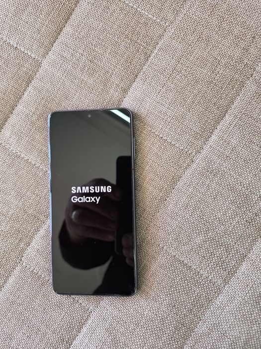 Samsung Galaxy S21 5G 256GB, Phantom Gray stare ca nou la cutie