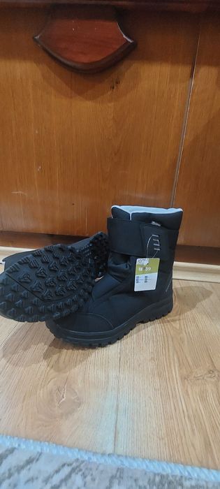 Нови непромокаеми ботуши Quechua