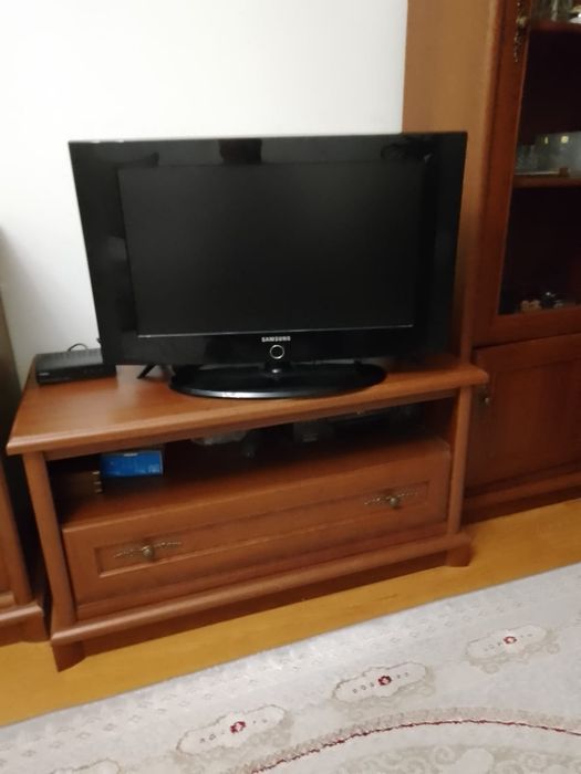 Самсунг в хорошем состоянии