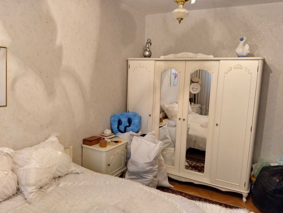 Продава се Тристаен апартамент в Силистра, Център - 87 кв.м за 919 €/кв.м - Снимка #8