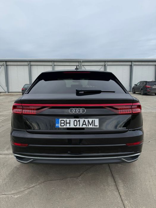 Audi q8 impecabil