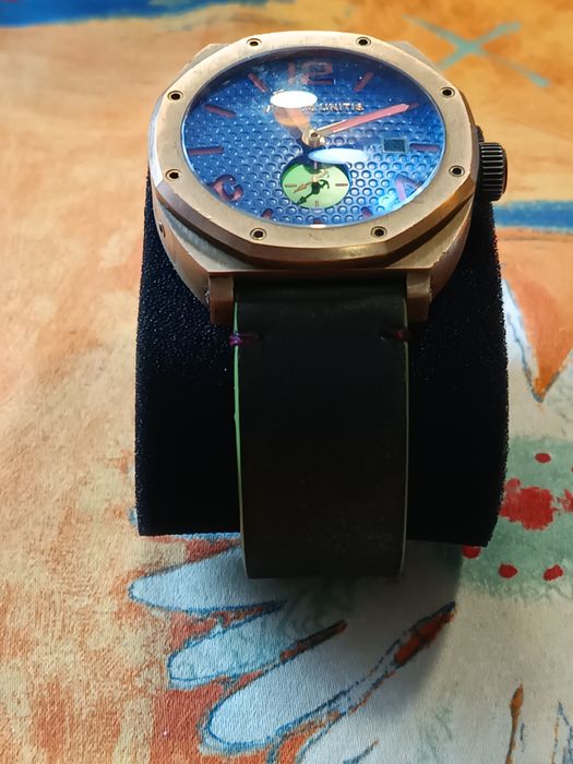 Часовник "Virbus Unitis" Selita automat