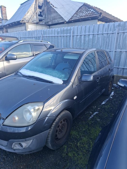 Ford Fiesta 2008 1.4 tdci Reparație/Dezmembrari