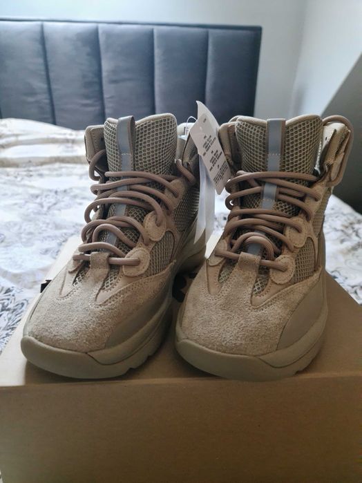 Adidas Yeezy DSRT BT ROCK 42eu