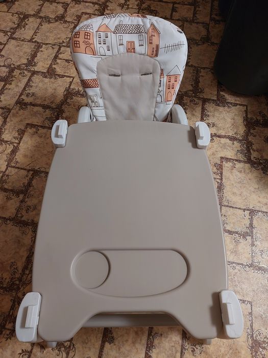 Продам стульчик для кормления