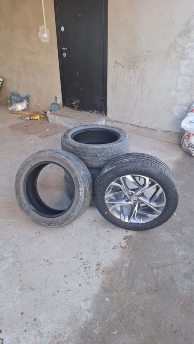 Premium continental 215/55/R17