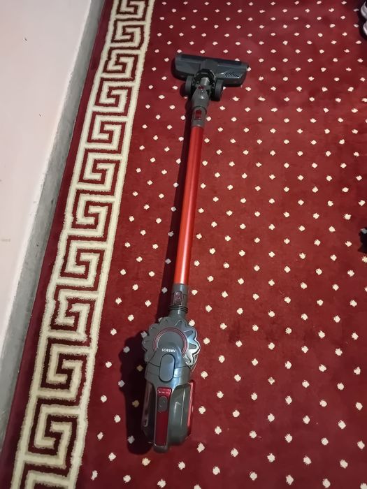 Aspirator arebos nou doar testat pe baterie fara fir si are