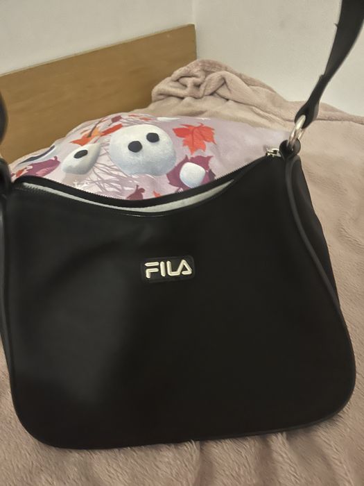 Дамска чанта фила