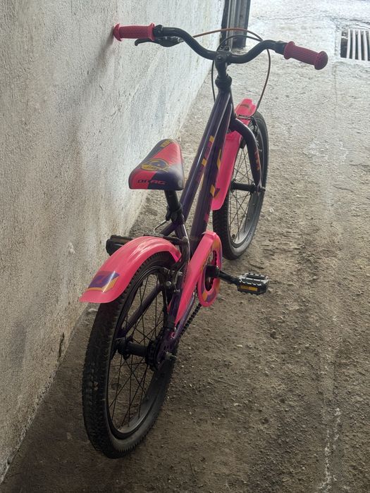 Детско колело DRAG Rush- с помощни колелца (Перфектно състояние)