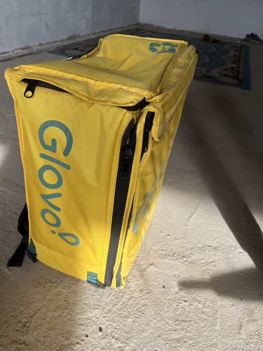 Glovo- термосөмкесі