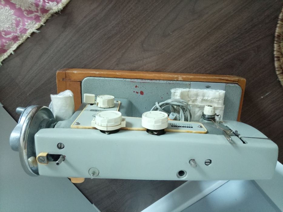 Продам швейные машинки