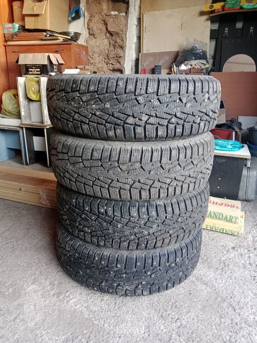 Продам зимние шины