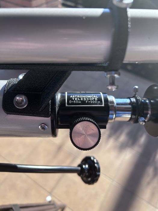 Vand telescop astronomic!