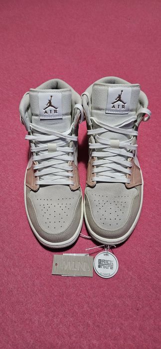 Nike air jordan 1 mid "Milan" 42,5