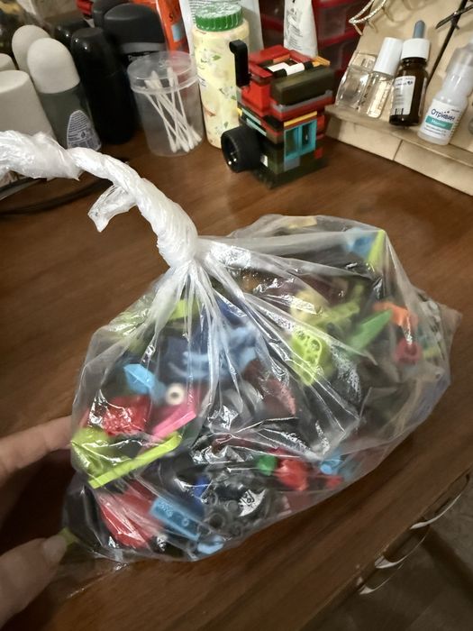 Продам лего разные детали