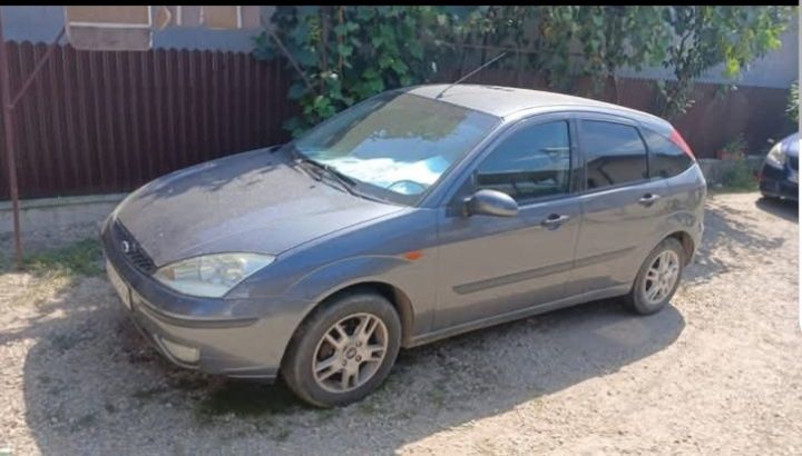 Vând Ford Focus MK2