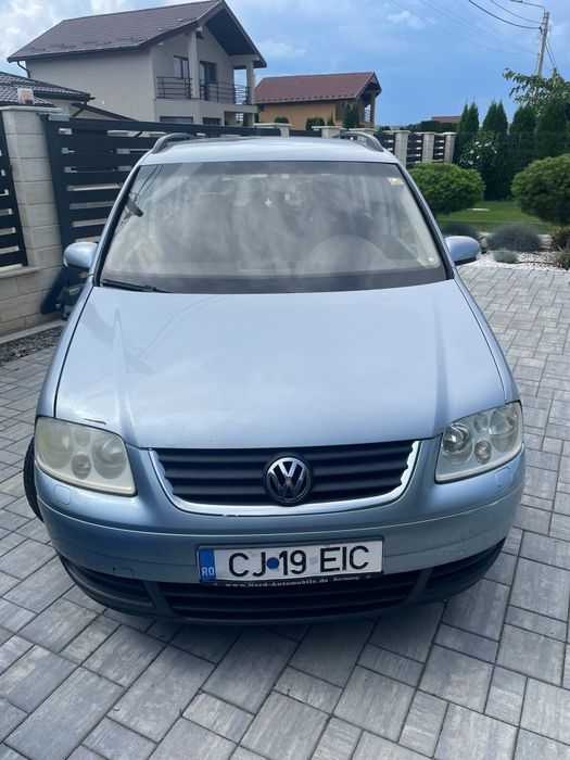 VW  TOURAN  7 locuri