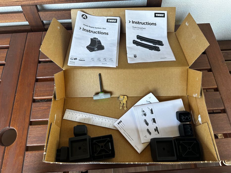 Комплект Thule, държач 754 + кит