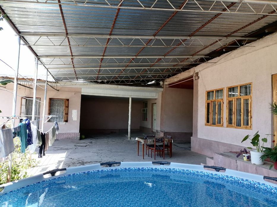 Кибрай Аргинда ховли сотилади. Срочно