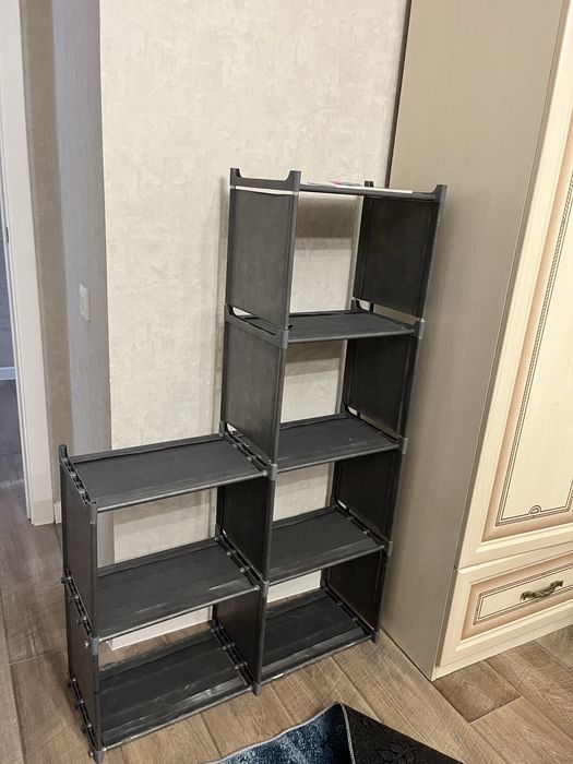 Продам стеллаж для мелочи , игрушек , книг