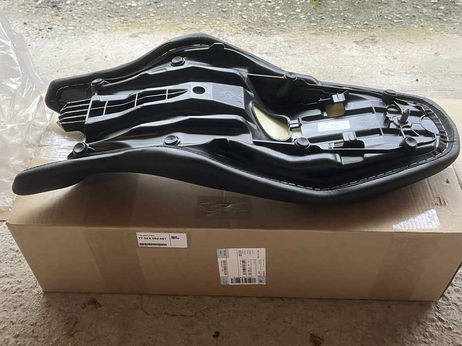 Седалка за мотор BMW G 310 GS