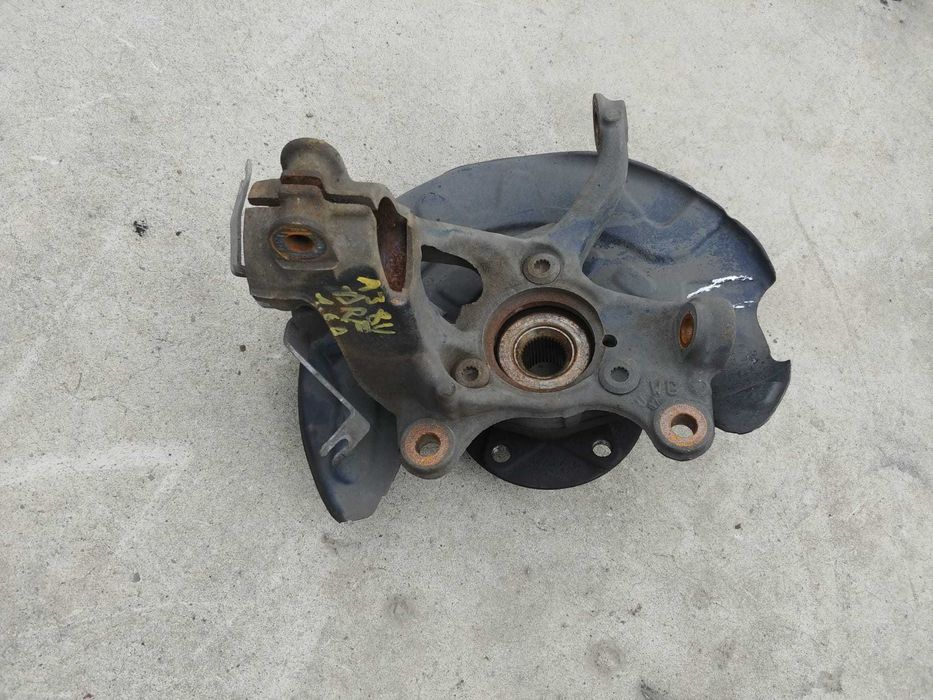 fuzeta dreapta fata 1.6 tdi fata audi a3 8v