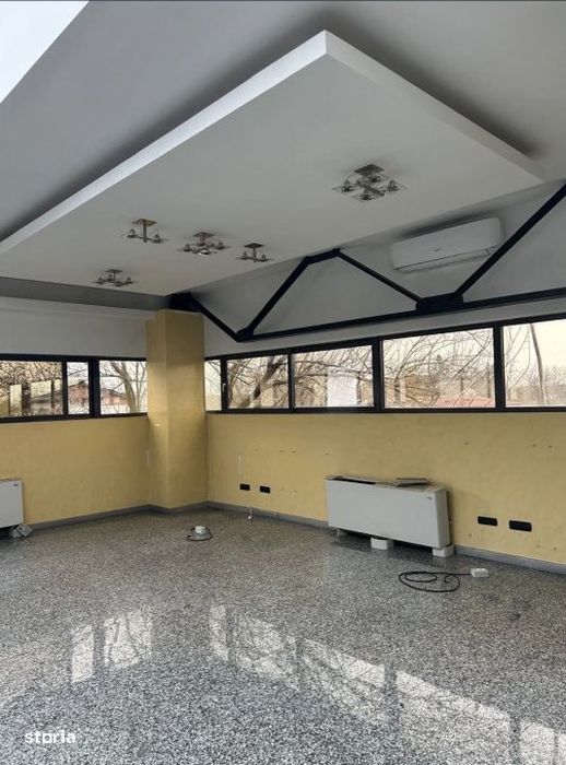 Spatiu Birouri sau | zona 2 cocosi | sector 1 | 3' metrou Straulesti