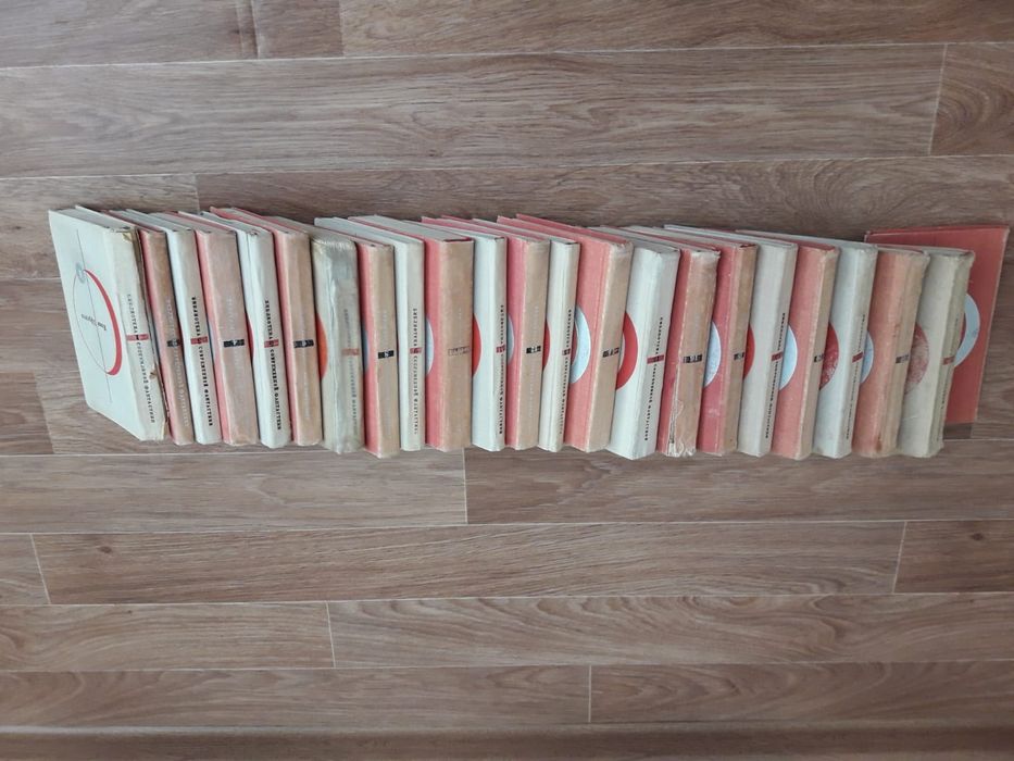 Библиотека современной фантастики