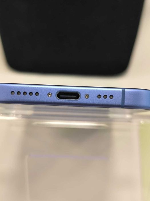 Iphone 16 128Gb (AG24 Harlau B.45829) - Garantie 2 ani