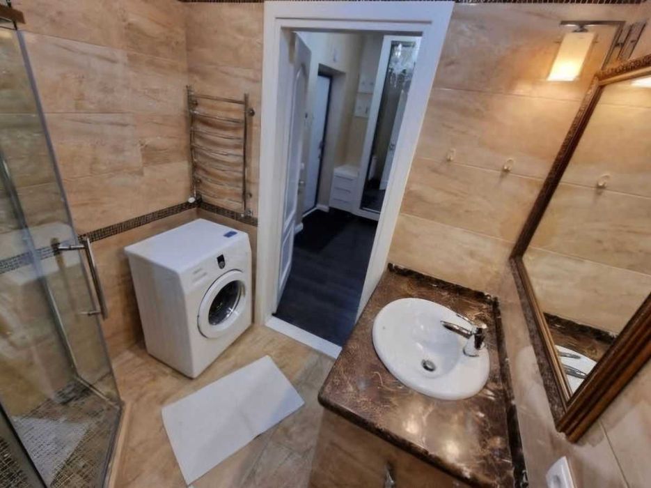 Дава се под наем Двустаен апартамент в София, Гео Милев - 51 кв.м за 350 € - Снимка #1