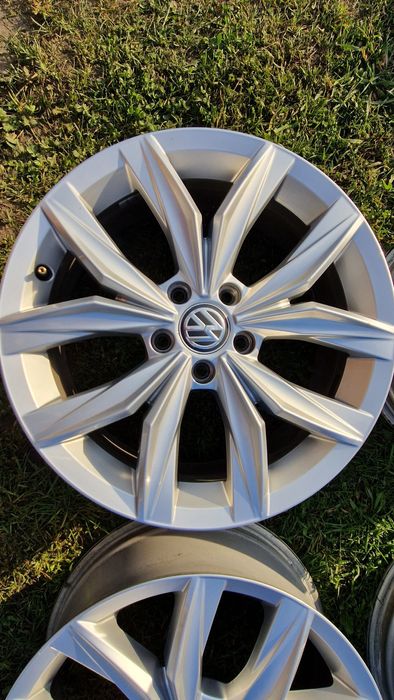 Jante originale Vw Tiguan R18, model  "KINGSTON",  Skoda Kodiaq SeatTerraco, cod  5NA 601 025 B