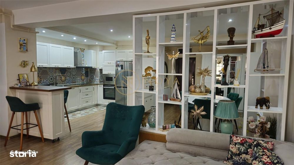 Apartament de vanzare de 4 camere in zona Pipera