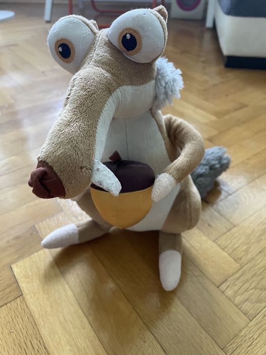 Интерактивни / музикални играчки